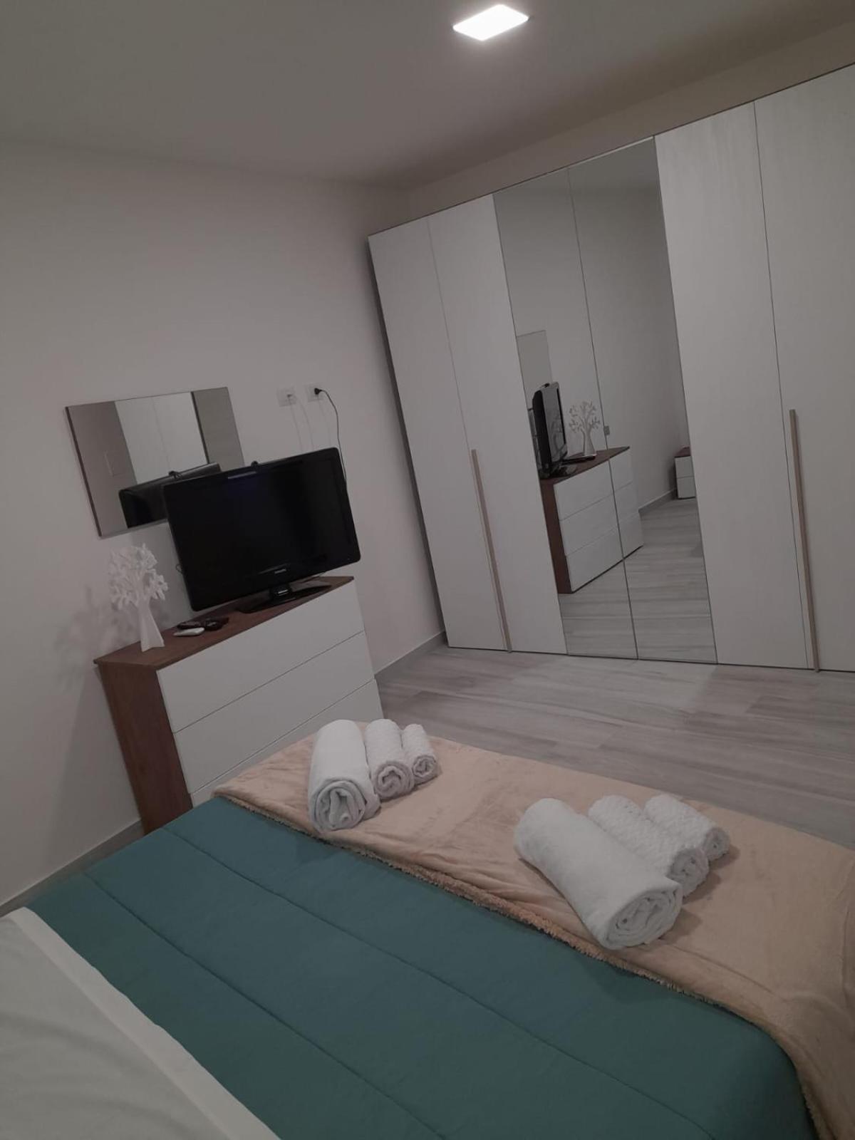 Casa Vacanze In Centro! カルタジローネ エクステリア 写真